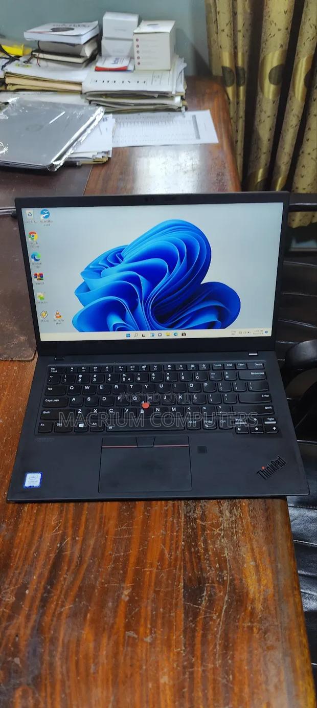 Laptop Lenovo ThinkPad X1 Carbon 16GB Intel Core I5 SSD 256GB · Photo 2