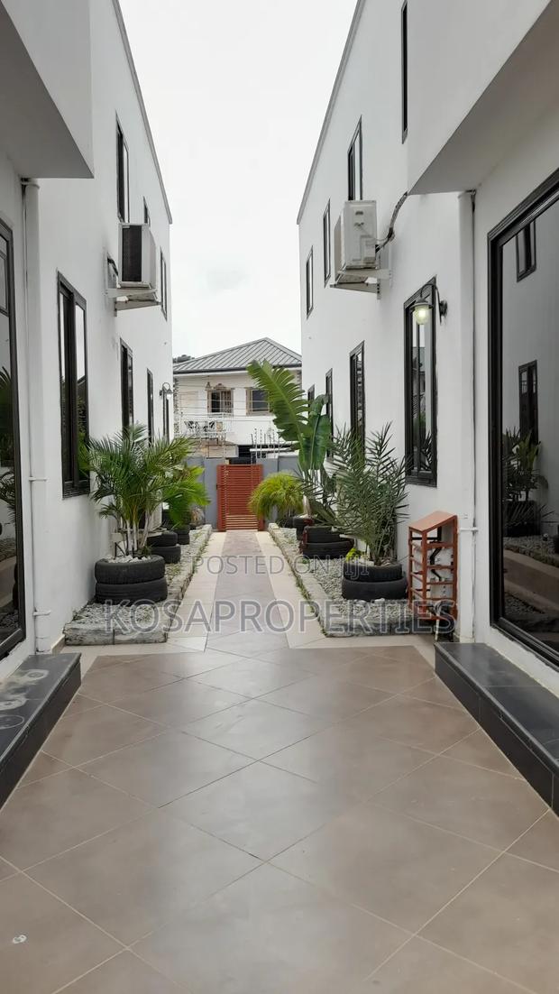 2bdrm Apartment in Adjiringanor, Adjiriganor for sale · Photo 4