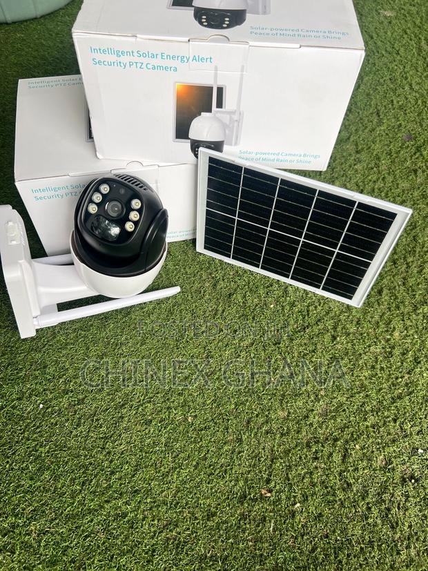 Interlligent PTZ Solar Security Camera · Photo 2
