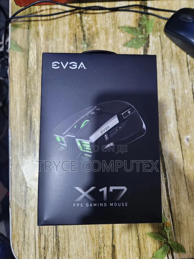 Evga X17 RGB Gaming Mouse · Photo 1