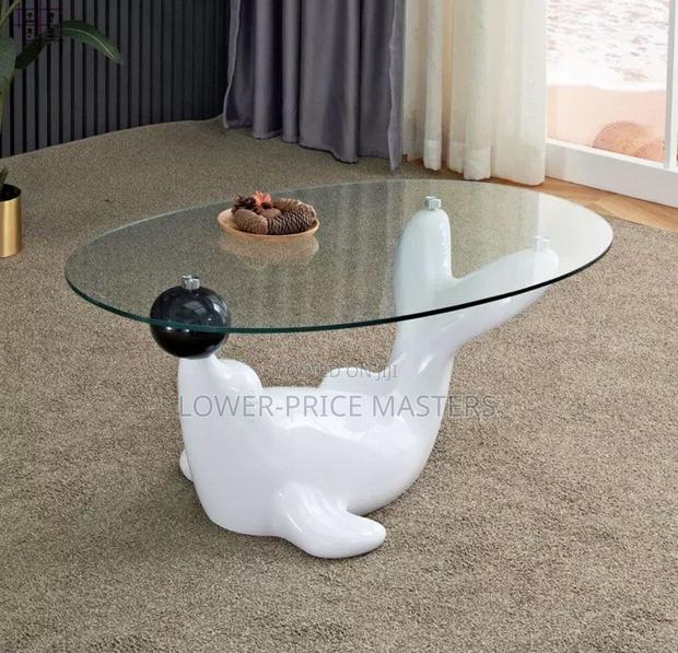 Classy Glass Center Table · Photo 2
