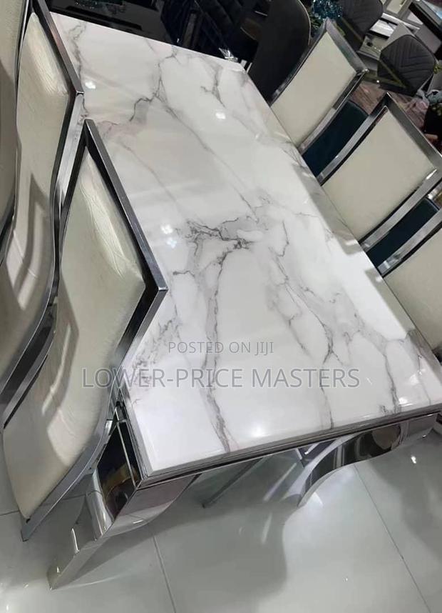 Marble 6 Dining Table Complete · Photo 3