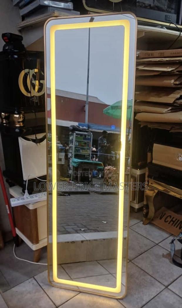 Dressing Mirror With Led Light · Photo 1
