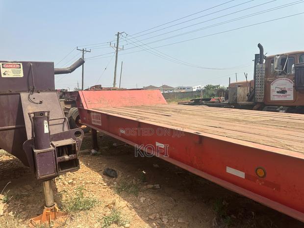 Lowbed Trailer- Stepdeck Trailer 40 Ton Lowbed · Photo 4