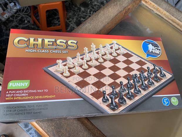 Original High Class Chess · Photo 1