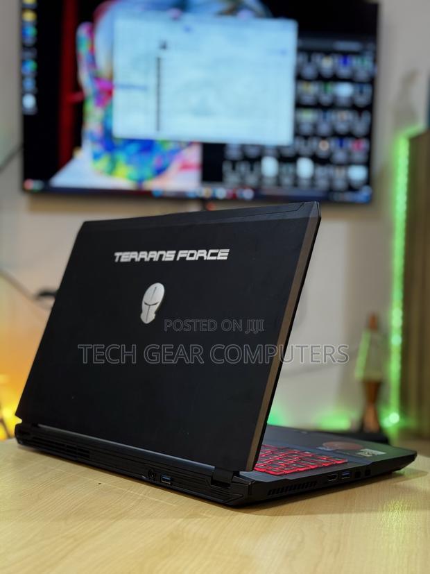 Laptop 16GB Intel Core i7 SSD 512GB · Photo 3