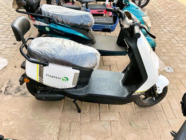 New Motorcycle 2024 Gray · Photo 4
