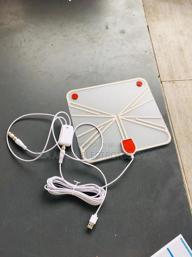 Uninterrupted Viewing With Transparent Indoor Antenna · Photo 1