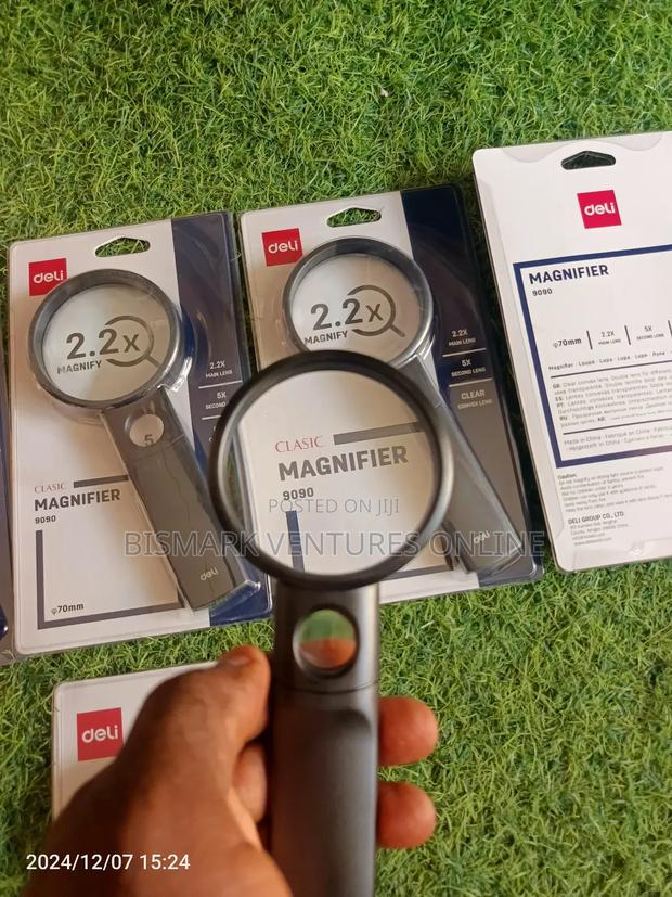 70mm Magnify Glasses 2.2x and 5x · Photo 8