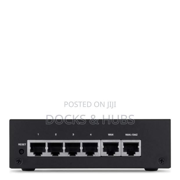 Linksys Business Dual WAN Gigabit VPN Router (LRT224) · Photo 5