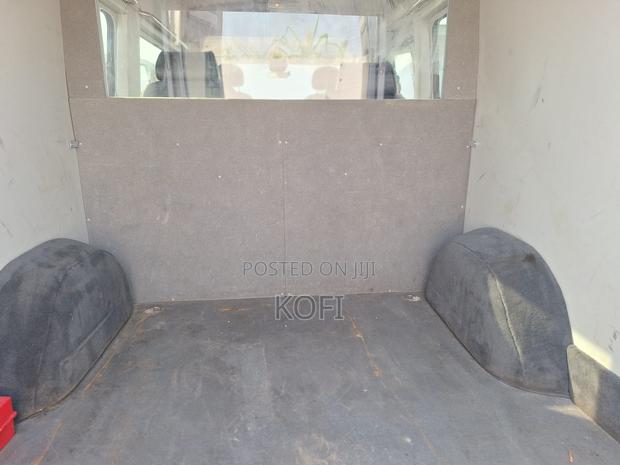 Dodge B3500 2015 White · Photo 3