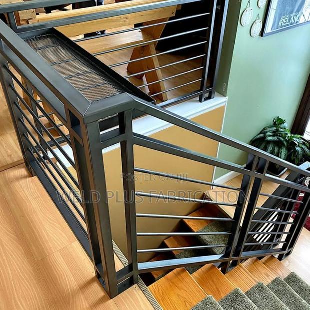 Staircase Balustrades · Photo 1