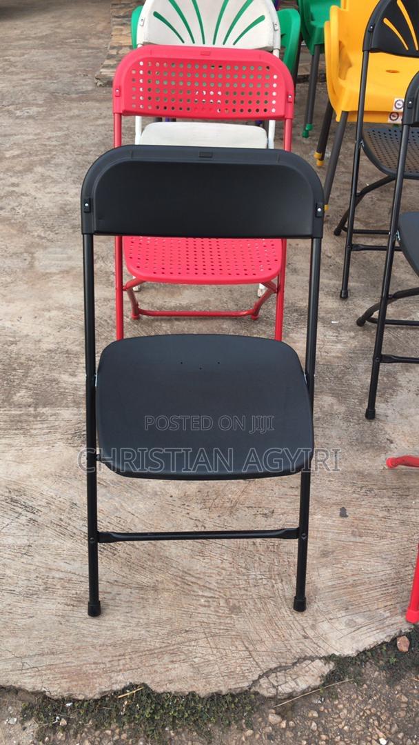 Folding/ Foldable Chair · Photo 4