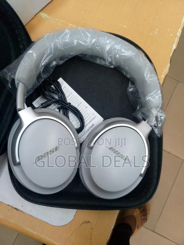 Bose Wireless Headset. Qc55 Ultra · Photo 1