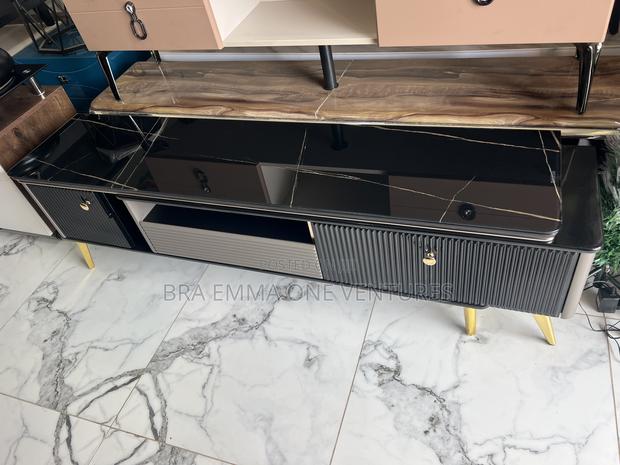1.6m Tv Stand or Console · Photo 1
