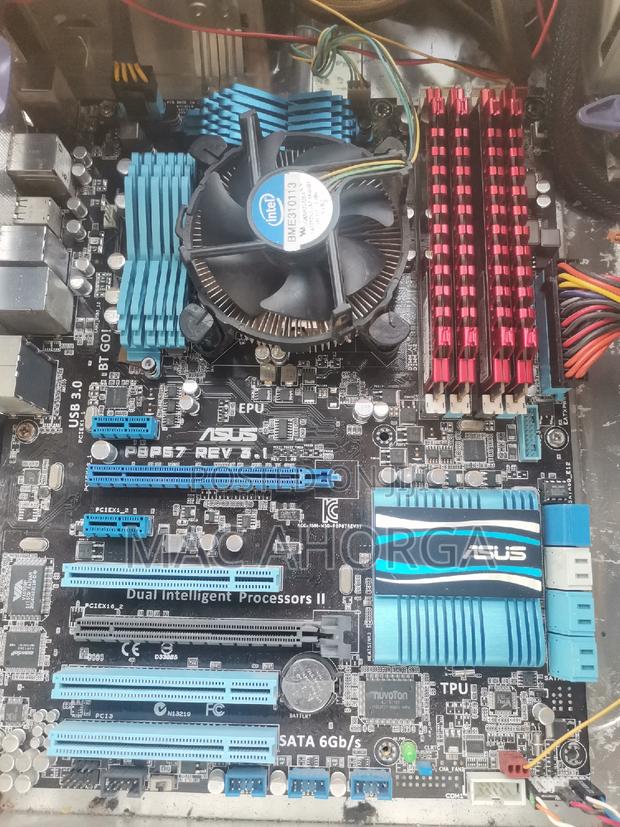 Motherboard and Cpu · Photo 1