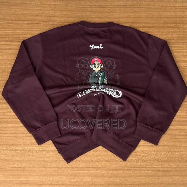 High Quality Unisex Heavy Sweatshirts · Photo 6