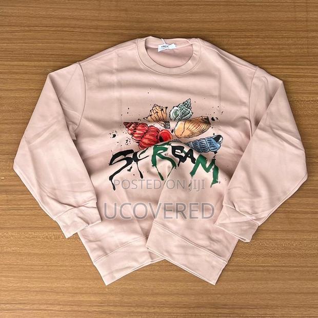 High Quality Unisex Heavy Sweatshirts · Photo 4