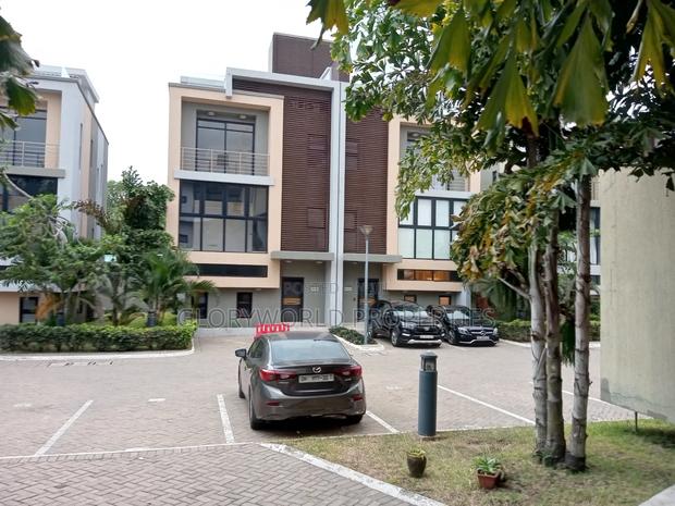 Furnished 2 Bedroom Apartment at Cantonments · Photo 8