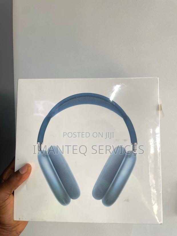Brand New Airpod Max · Photo 1