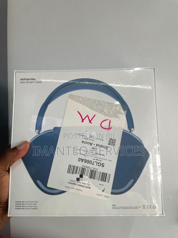 Brand New Airpod Max · Photo 2