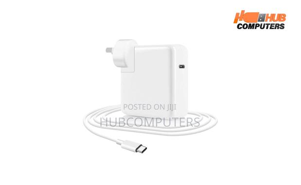 Macbook Type C Power Adapter 30w /61w /87w /96w · Photo 1