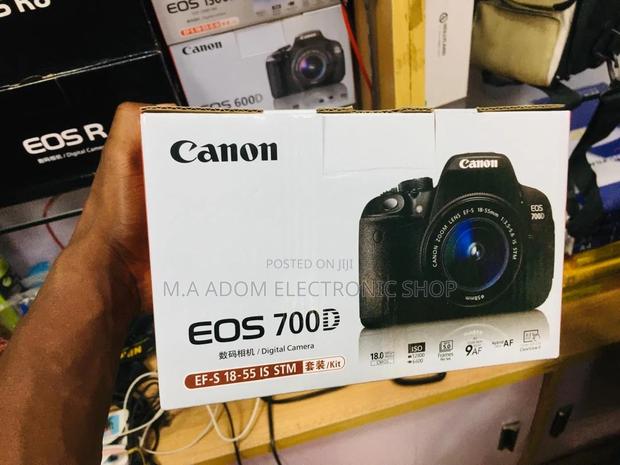 Canon EOS 700D: Your Creative Companion · Photo 1