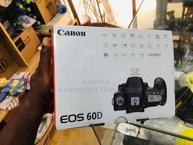 Canon Eos 60d Camera With 18-55mm Lens · Photo 1