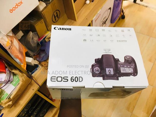 Canon EOS 60D DSLR With 18-55mm Lens:Your Creative Companion · Photo 1
