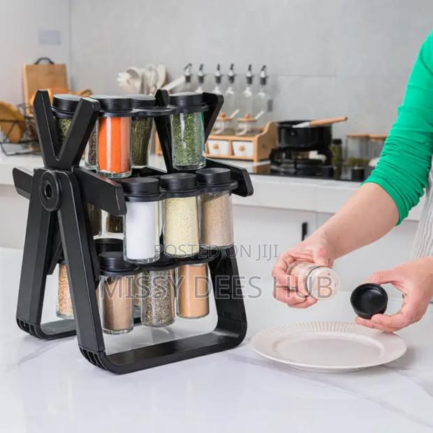 18 Jars Rotating Spice Rack · Photo 1