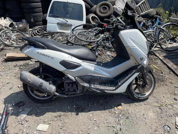 Yamaha NMAX 155 2020 White · Photo 1