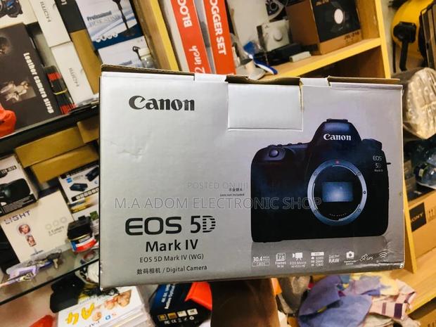 Canon EOS 5D Mark IV: Capture the Moment, Perfectly · Photo 1