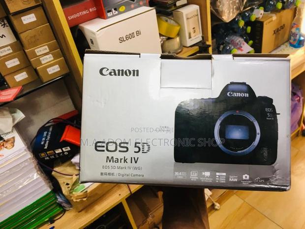 Your Professional-Grade DLSR CANON EOS 5D Mark IV · Photo 1