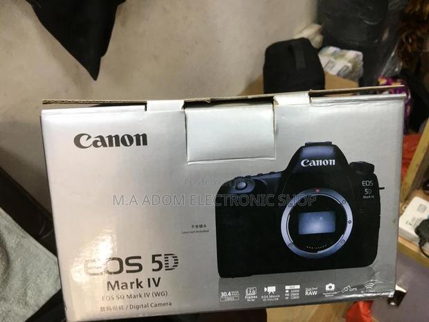 Canon EOS 5D Mark IV: A Masterpiece in Your Hands · Photo 1
