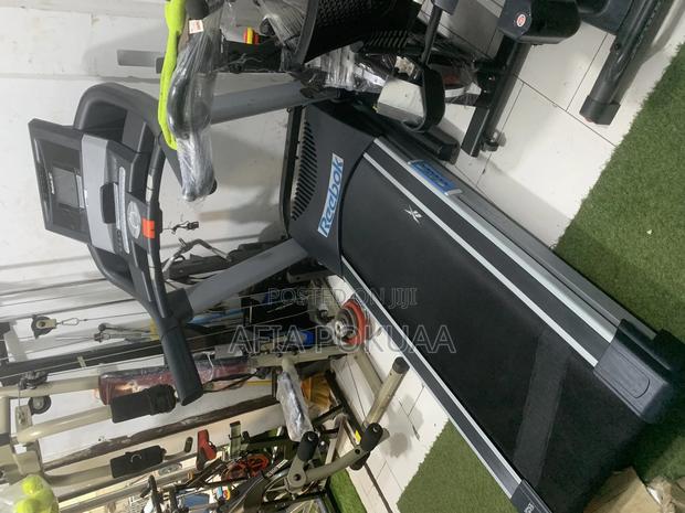 Reebok Commercial Treadmill · Photo 1