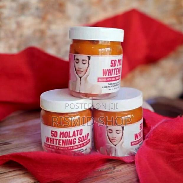 Molato Super Whitening Soap · Photo 1