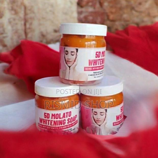 Molato Super Whitening Soap · Photo 2
