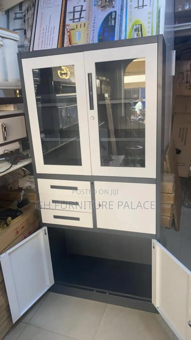 Metal Cabinet Office · Photo 2