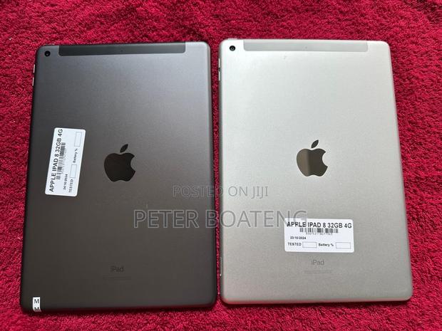 Apple iPad 10.2 (2020) 32 GB Silver · Photo 2