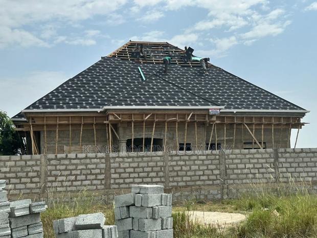 (Alu-Zinc) Black and White Shingles · Photo 2