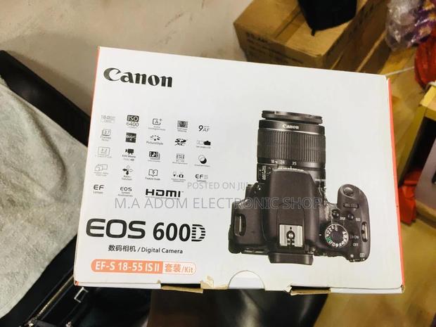 Canon EOS 600D: Your Creative Companion · Photo 1