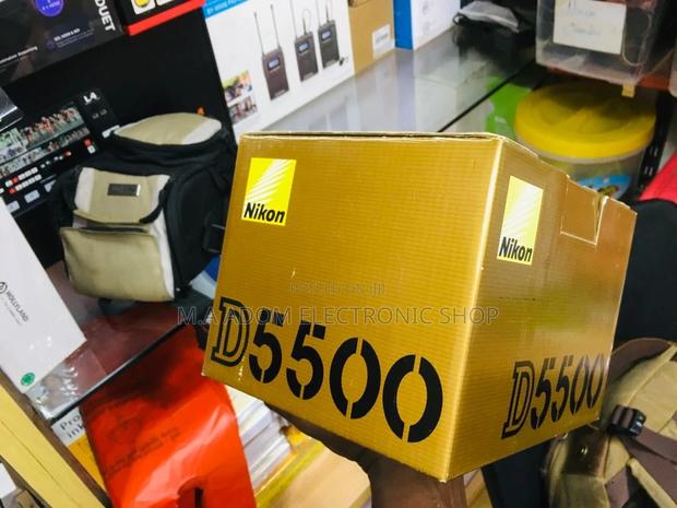 Nikon D5500: Your First DSLR, Your First Great Stories · Photo 1