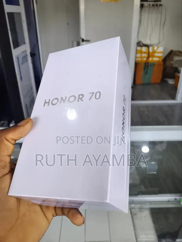 New Honor 70 256 GB Gold · Photo 1