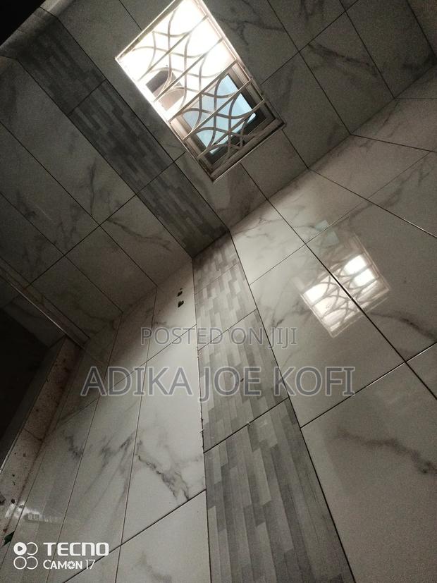 Tilling Work and Decor · Photo 1