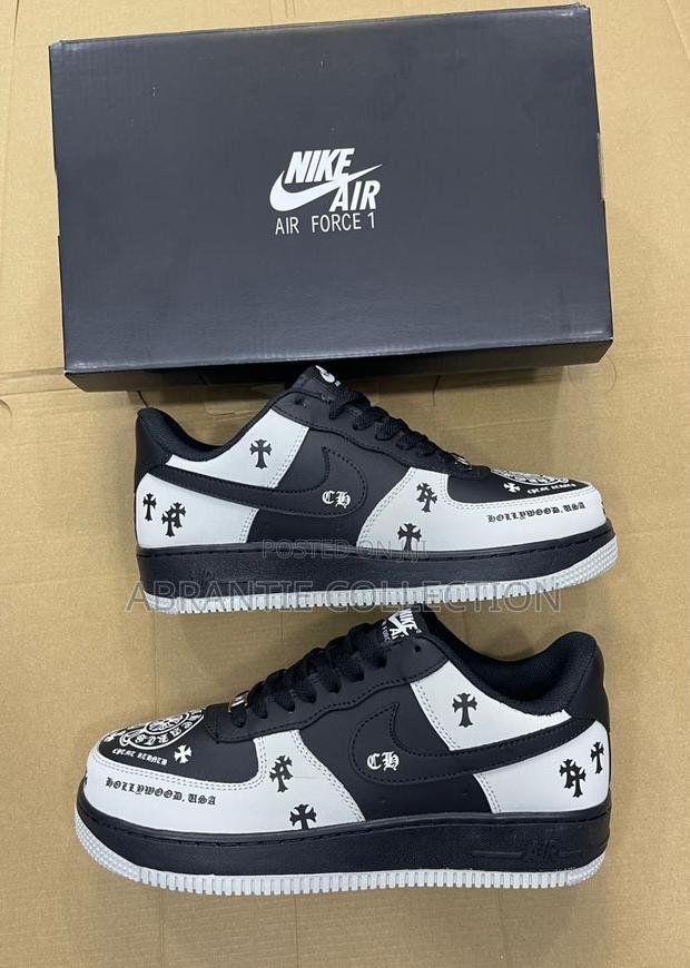 Nike Air Force 1 Chrome Heart · Photo 1