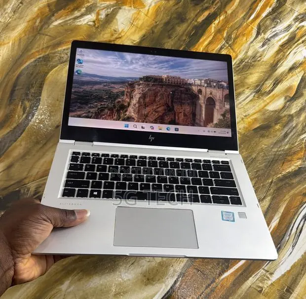 Laptop HP EliteBook X360 1030 G2 16GB Intel Core i7 SSD 256GB · Photo 1