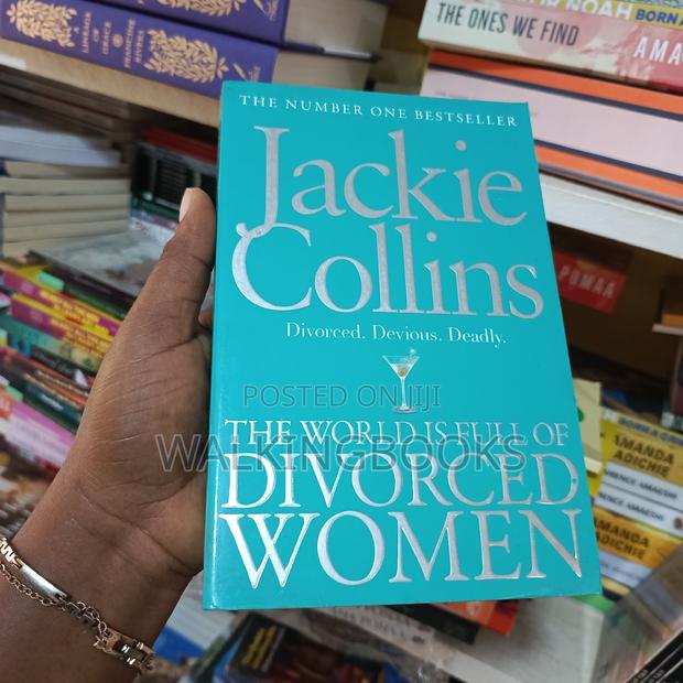 The World Is Full of Divorced Women Novel by Jackie Collins · Photo 1
