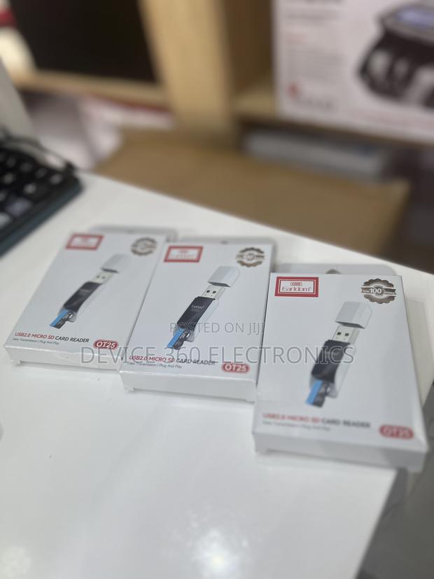 Earldom USB 2.0 Micro SD Card Reader · Photo 1