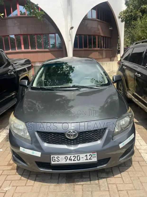 Toyota Corolla 2010 Gray