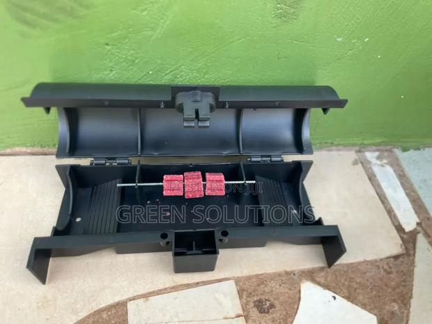 Rat and Mouse Bait Stations · Photo 2